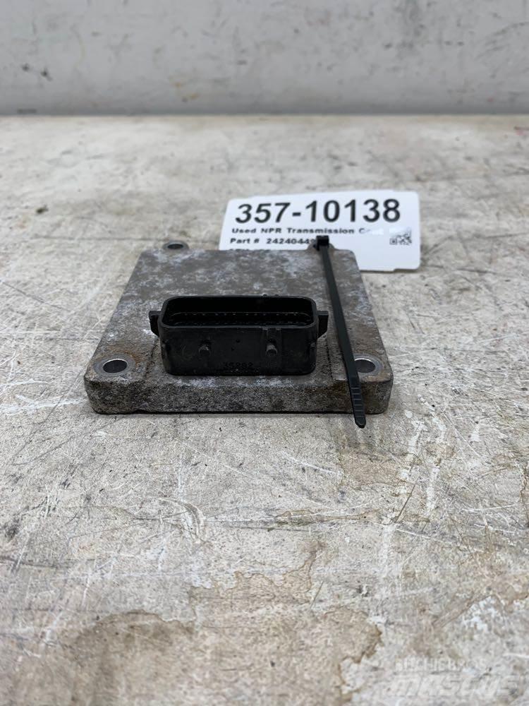 Isuzu NPR 变速器