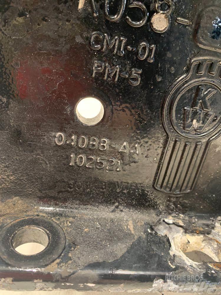 Kenworth  运输工具-其他