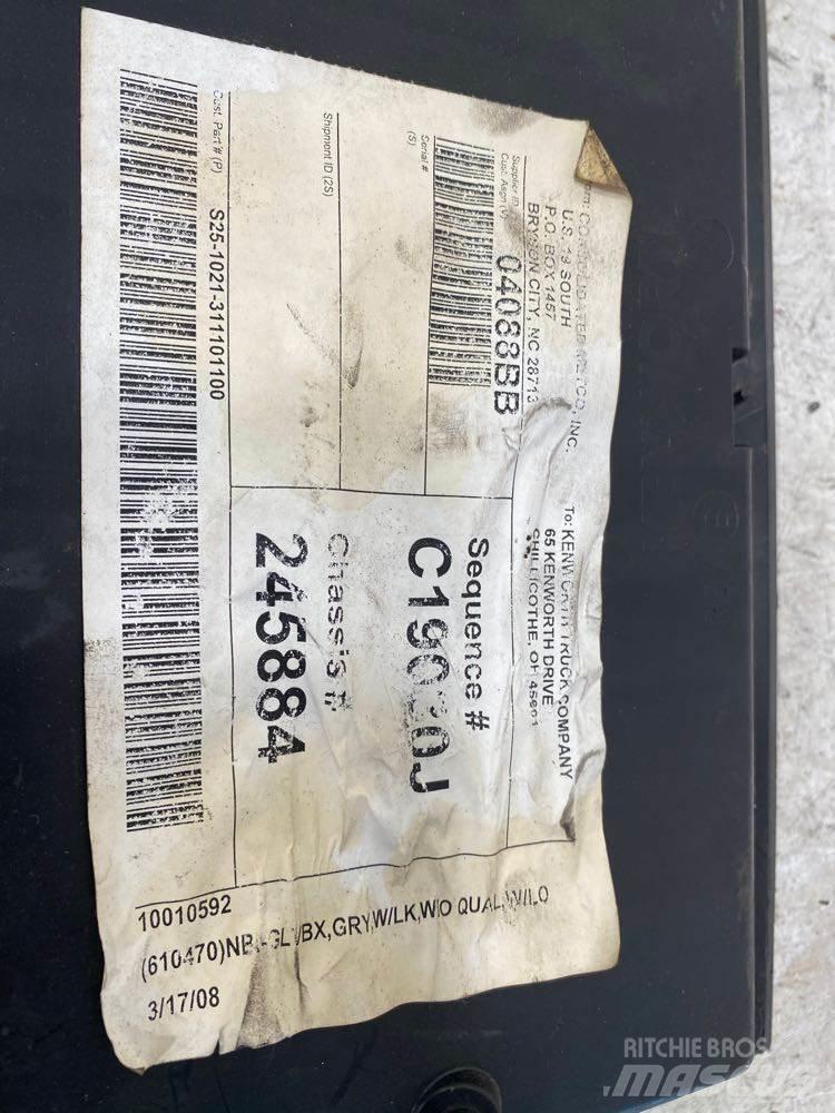 Kenworth  运输工具-其他