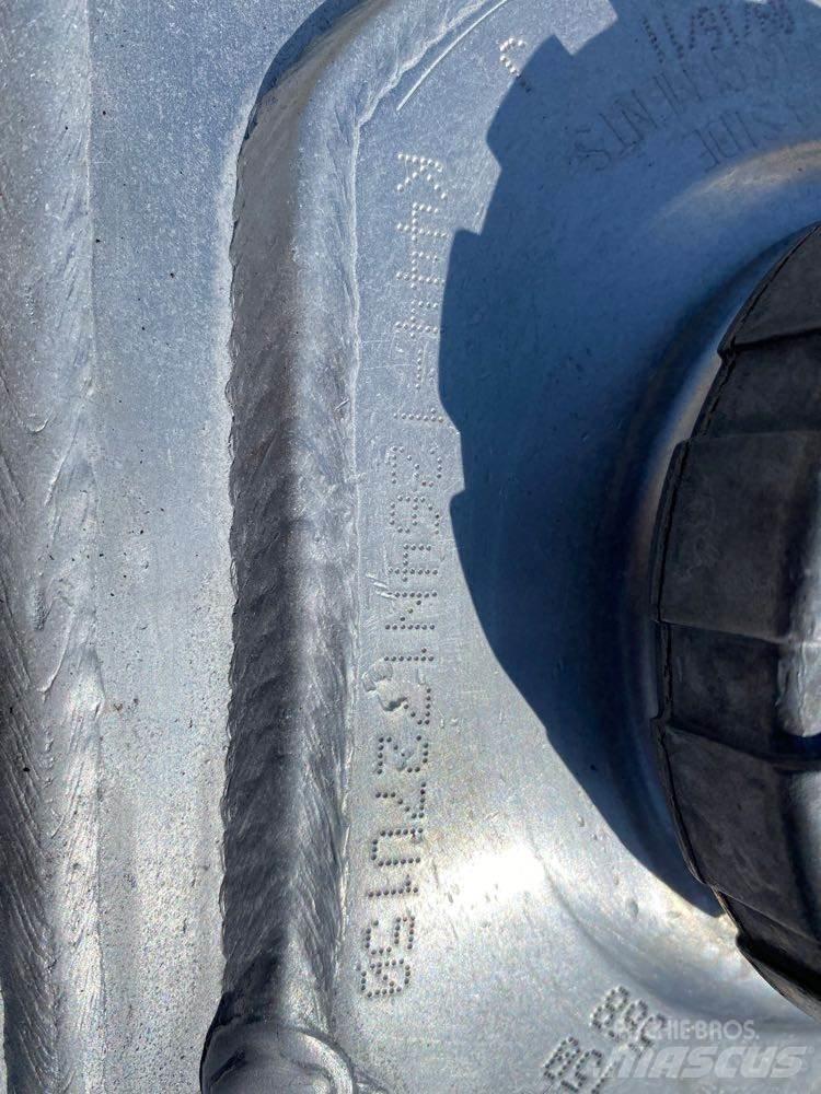 Kenworth  运输工具-其他
