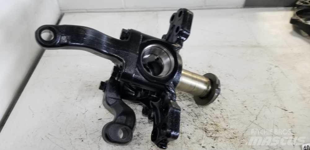 Mack  运输工具-其他