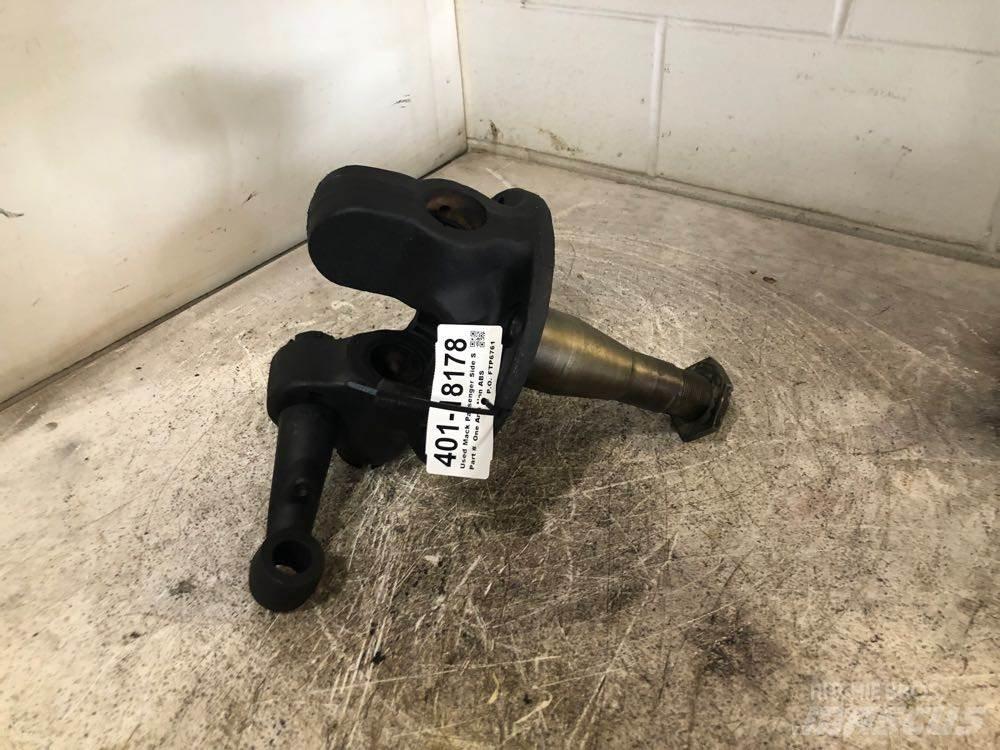 Mack  运输工具-其他