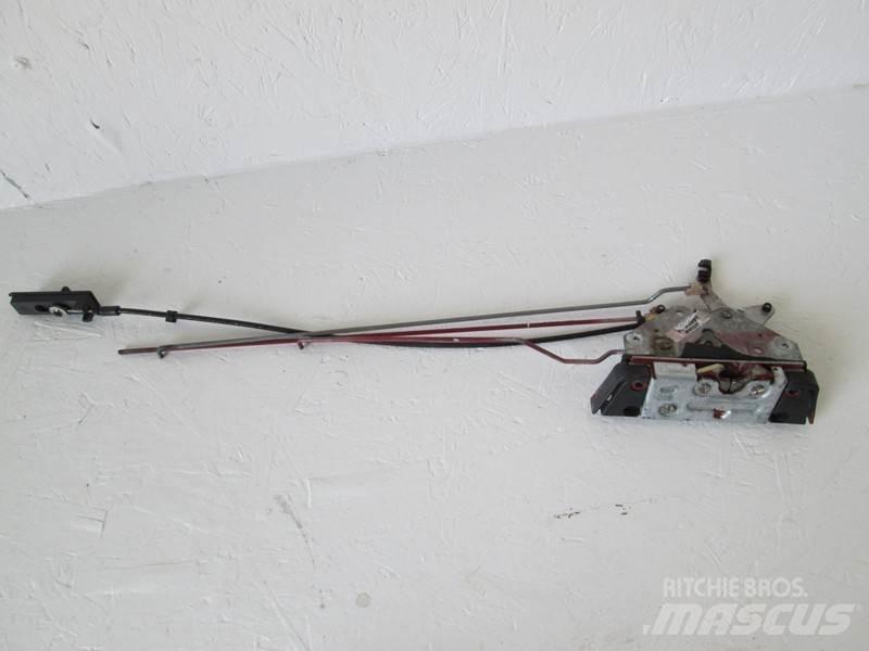 Mack CL733 运输工具-其他