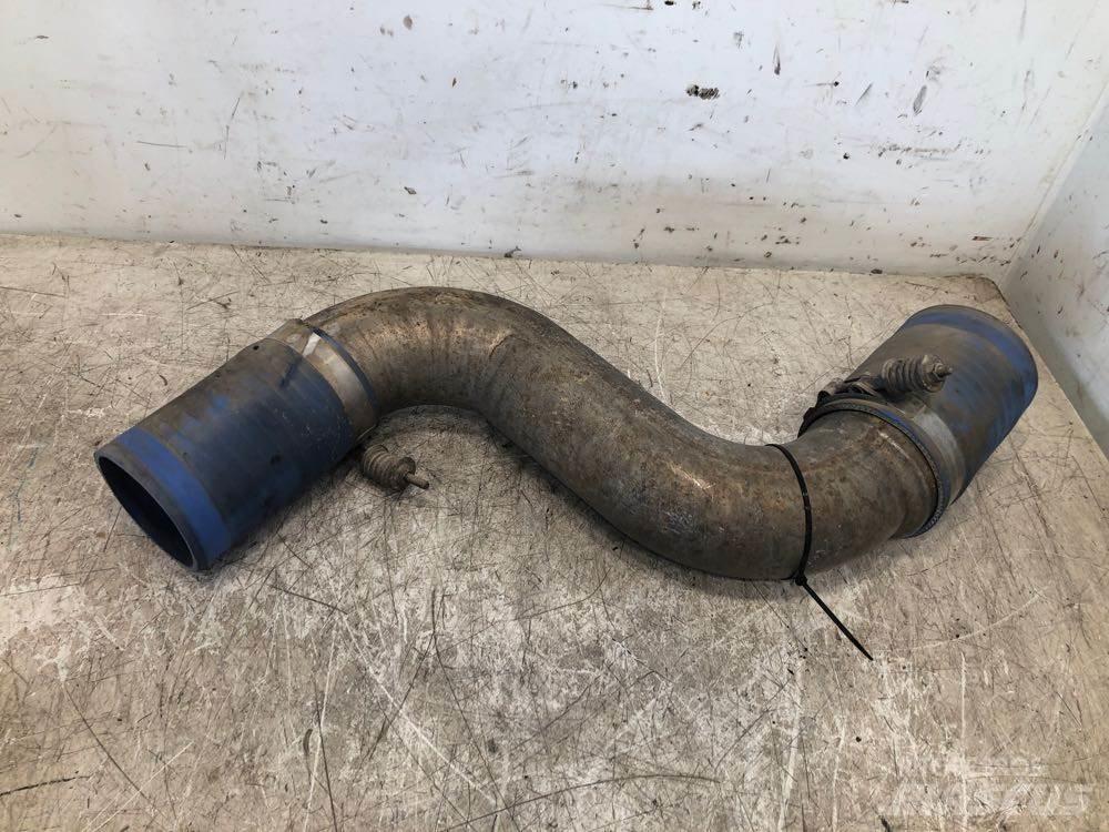 Mack CV713 运输工具-其他