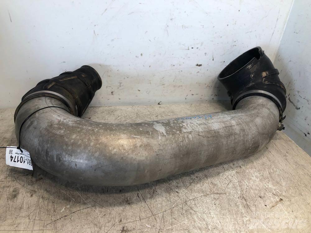 Mack CV713 运输工具-其他