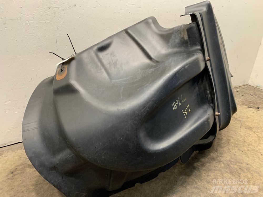 Mack CV713 运输工具-其他