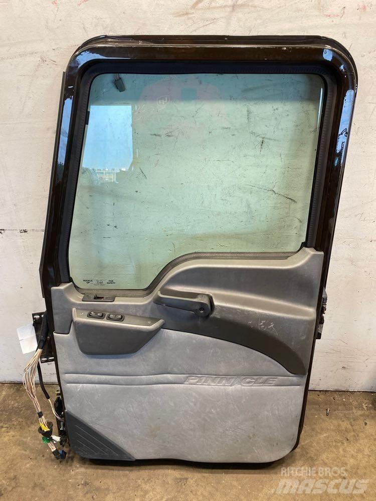 Mack CXU 运输工具-其他