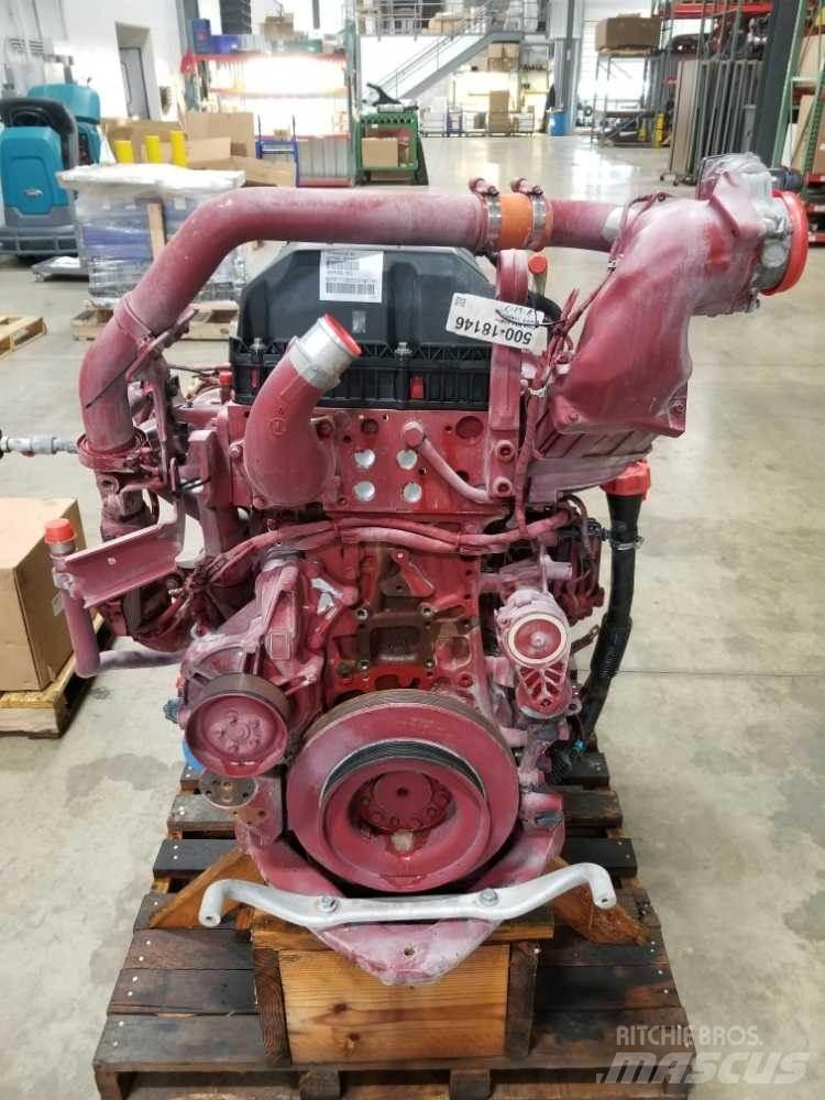 Mack MP8 发动机