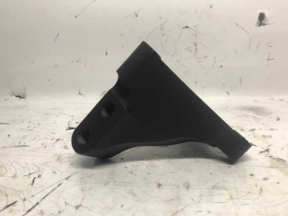Mack MP8 运输工具-其他