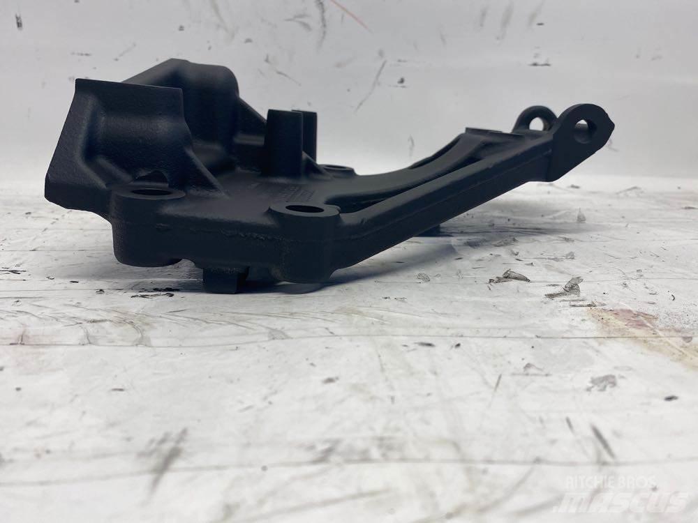 Mack MP8 运输工具-其他
