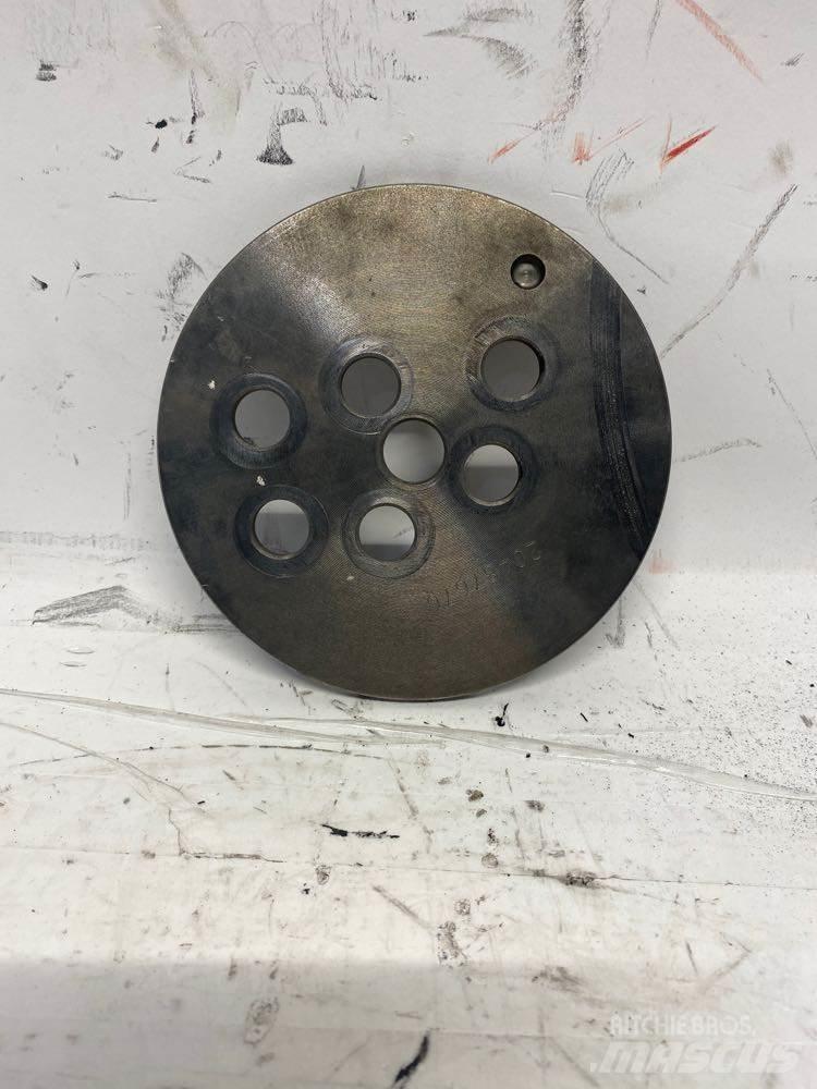 Mack MP8 运输工具-其他