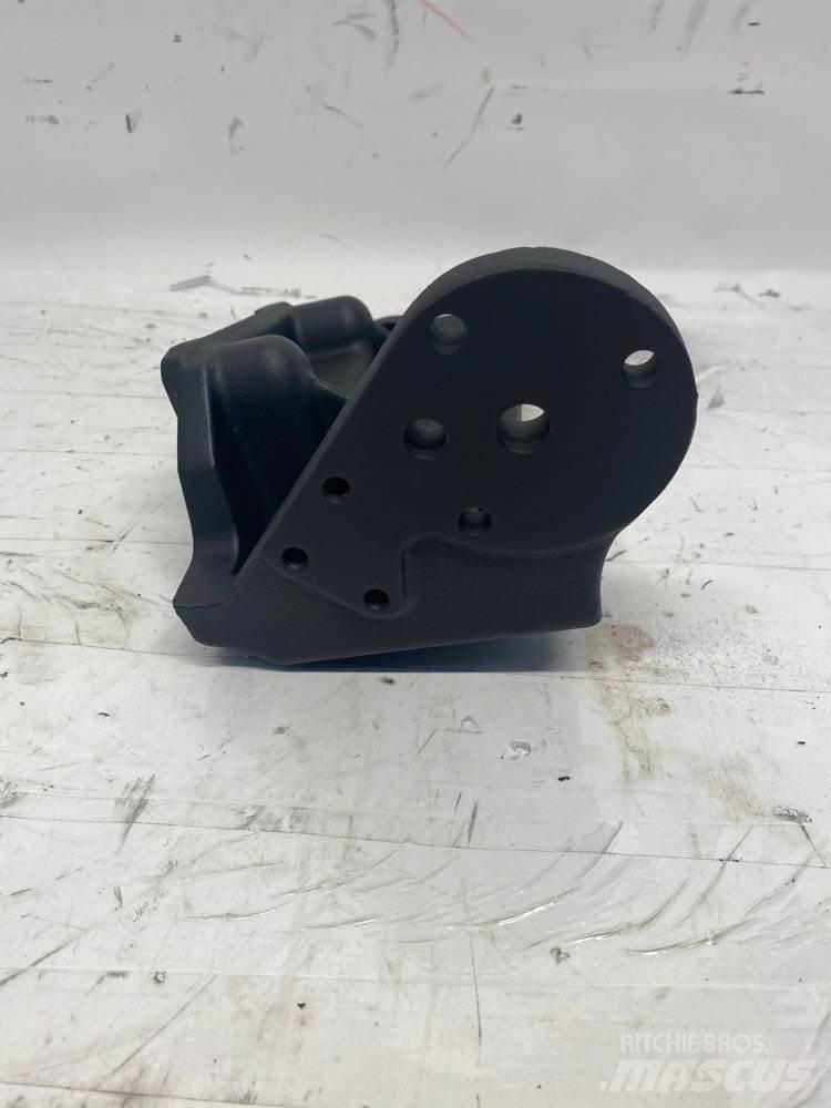 Mack MP8 运输工具-其他