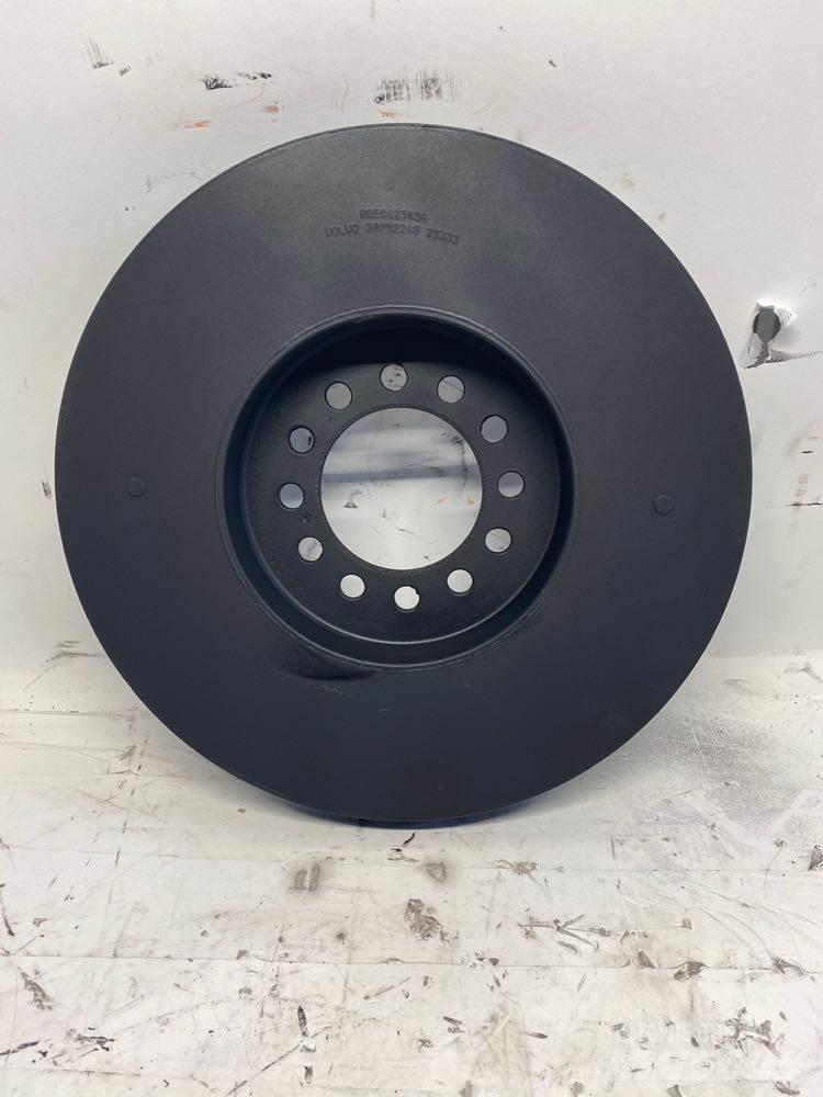 Mack MP8 运输工具-其他