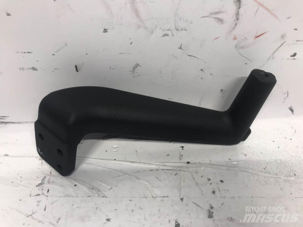 Mack MP8 运输工具-其他