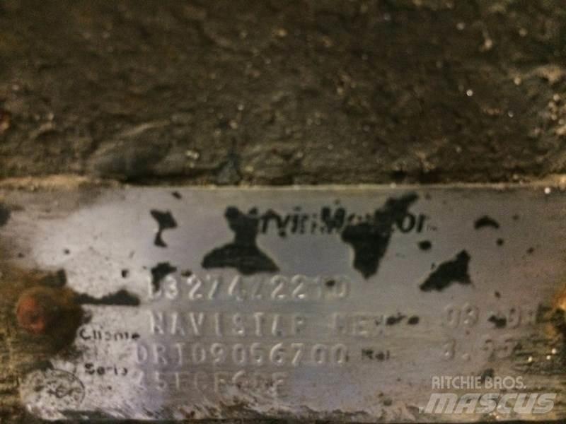 Meritor  轴