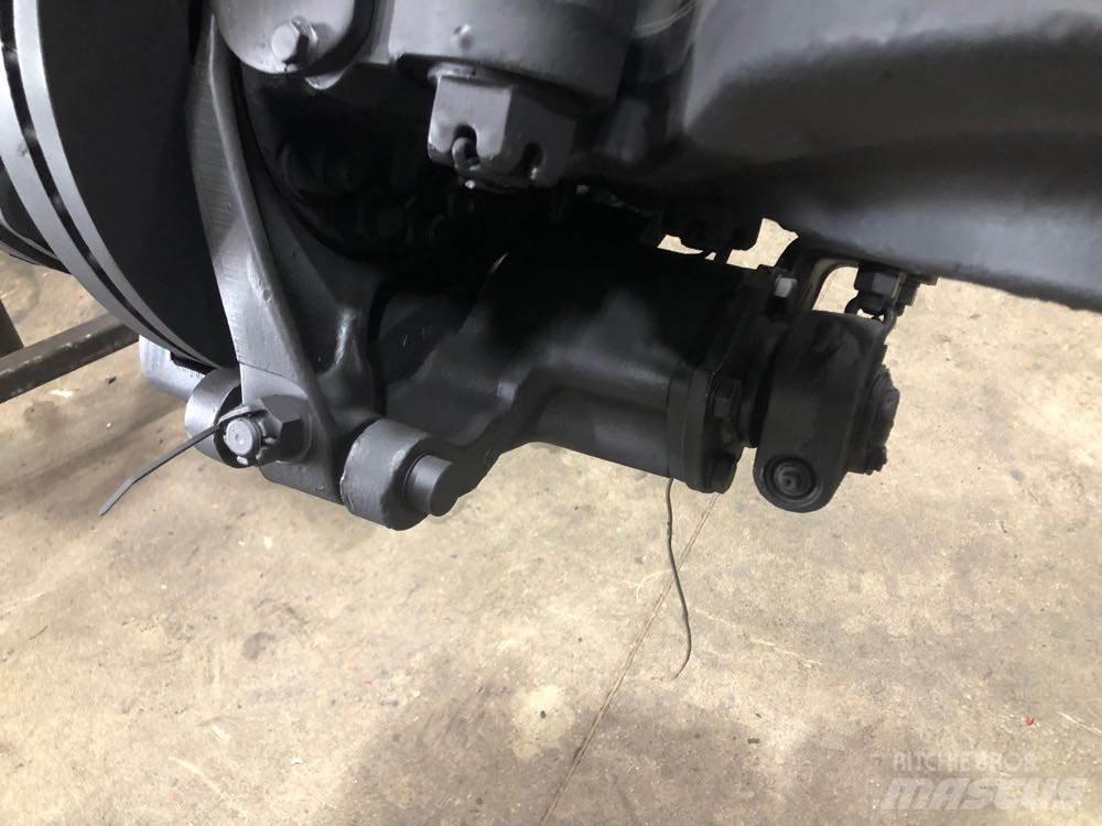 Meritor  轴