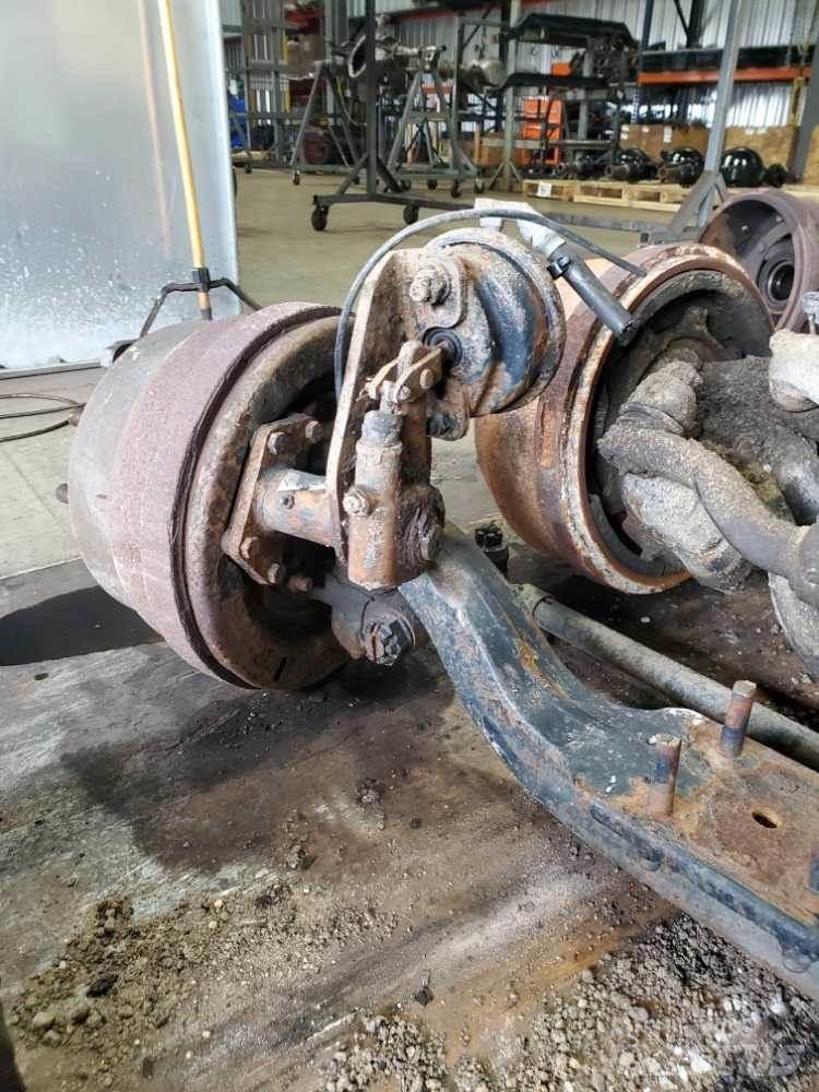 Meritor  轴