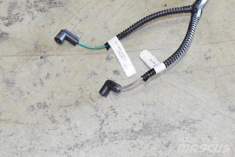 Paccar  运输工具-其他
