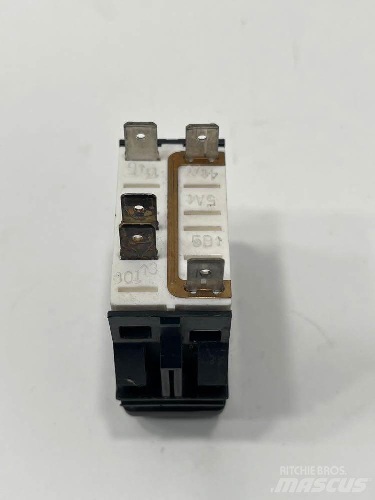 Paccar  电子设备