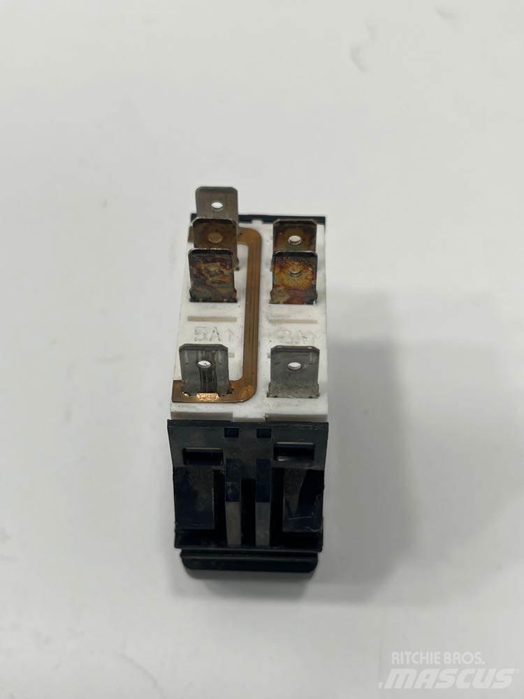 Paccar  电子设备