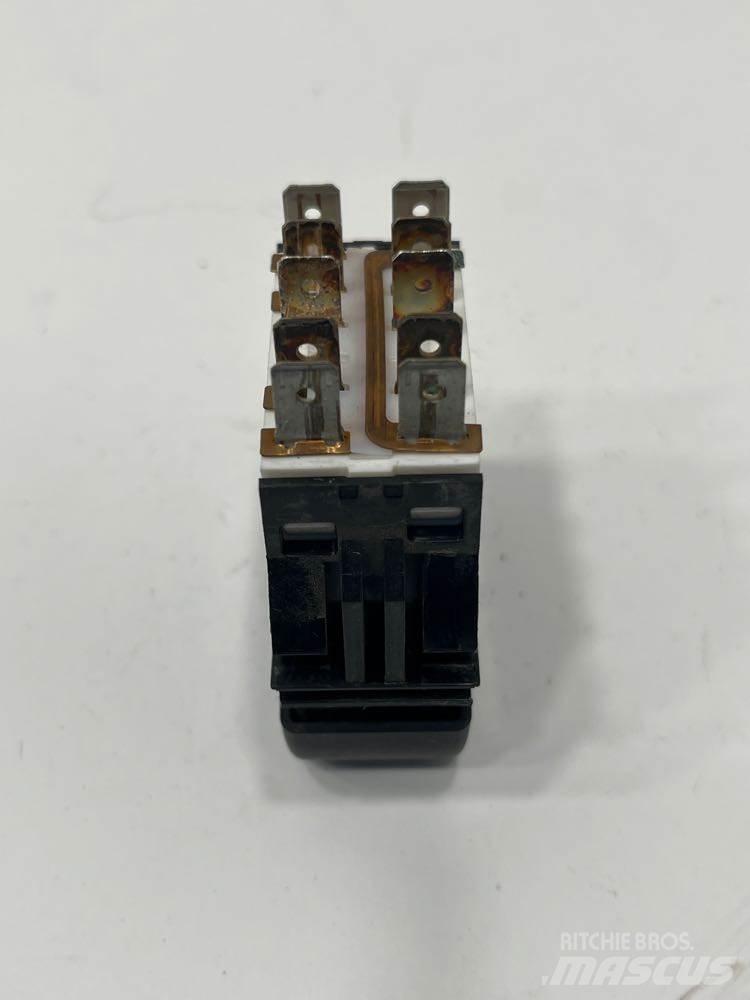 Paccar  电子设备