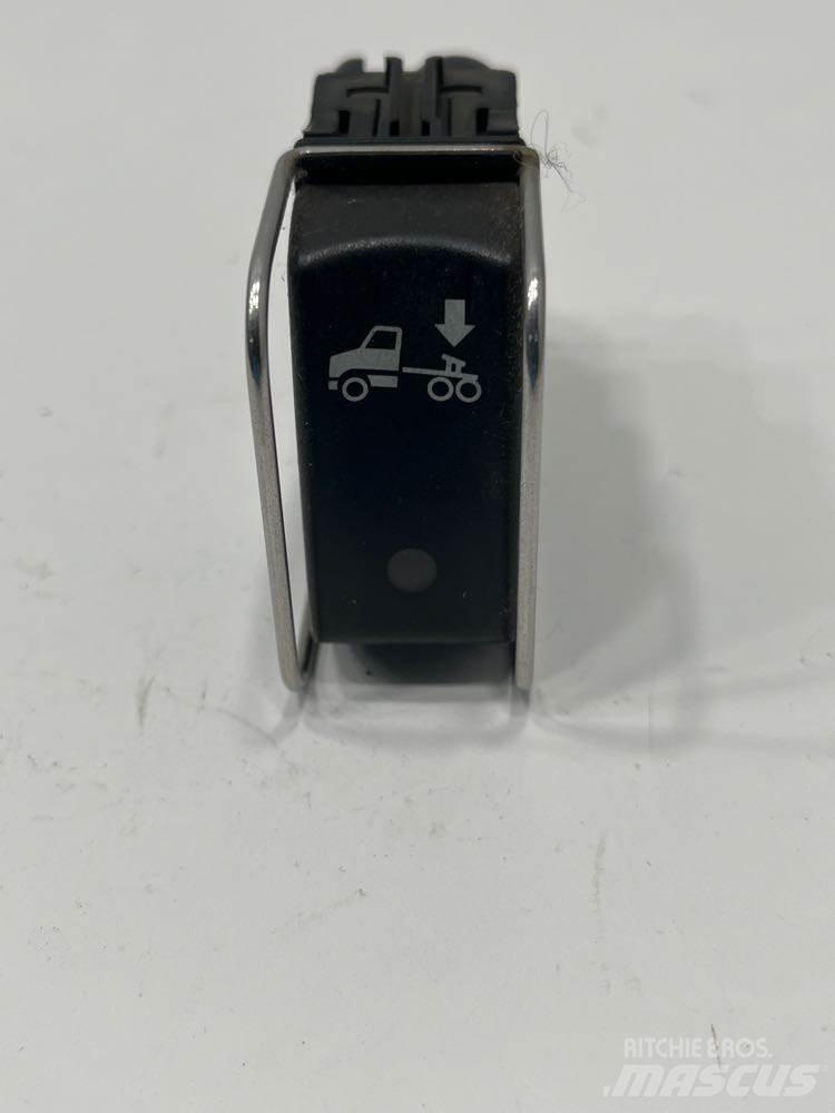 Paccar  电子设备