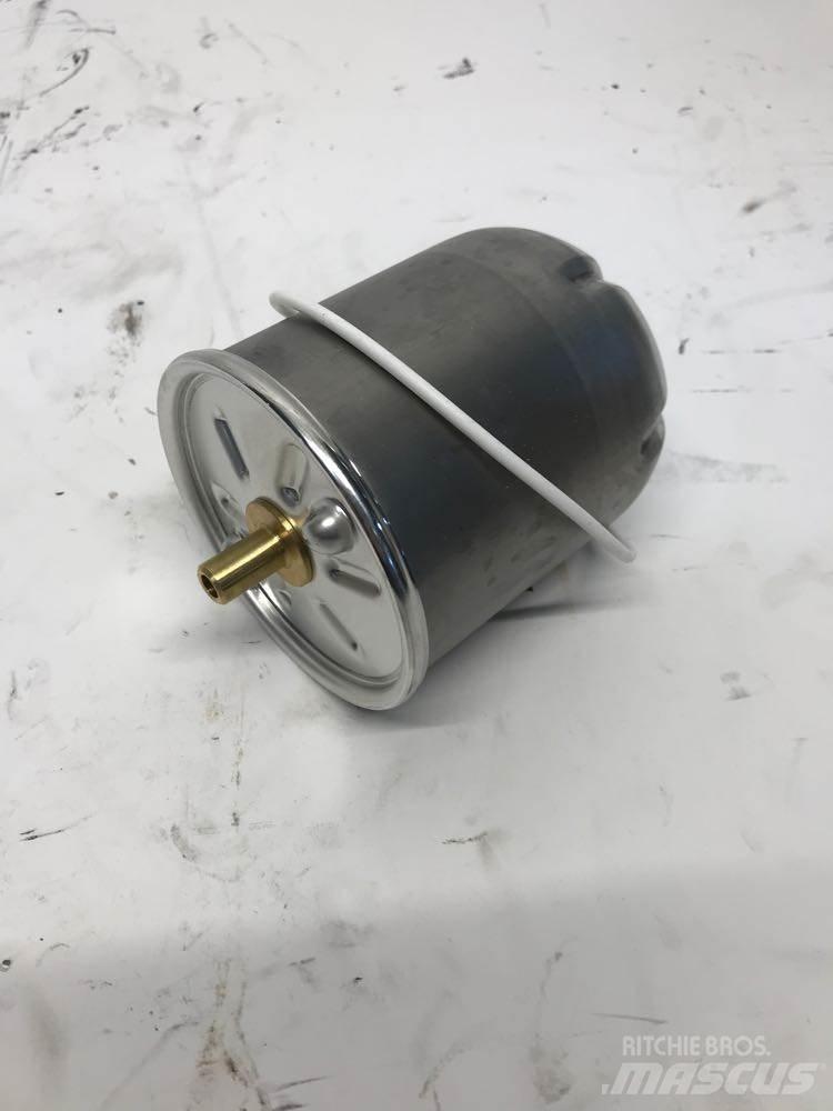 Paccar  运输工具-其他