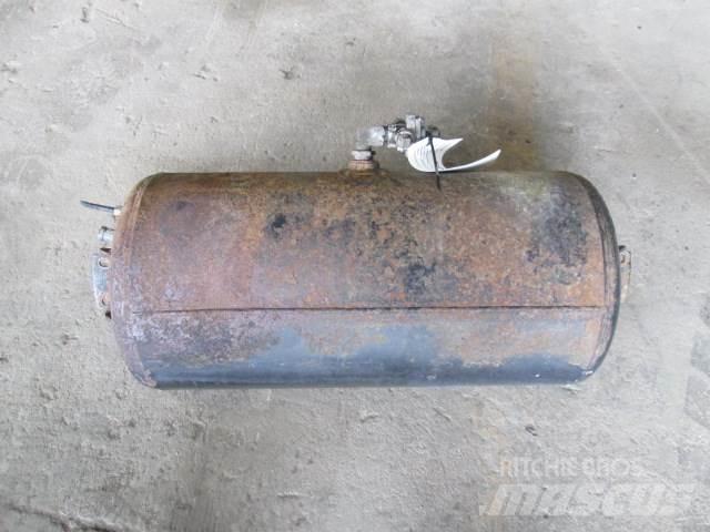 Peterbilt  运输工具-其他