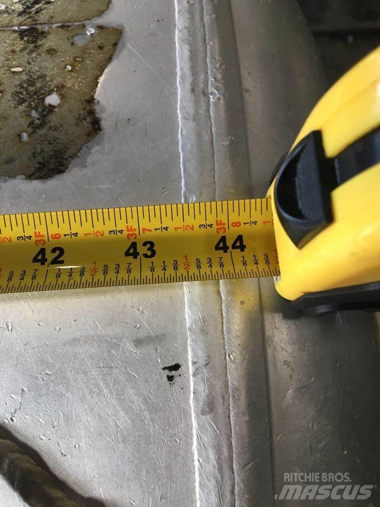 Peterbilt  运输工具-其他
