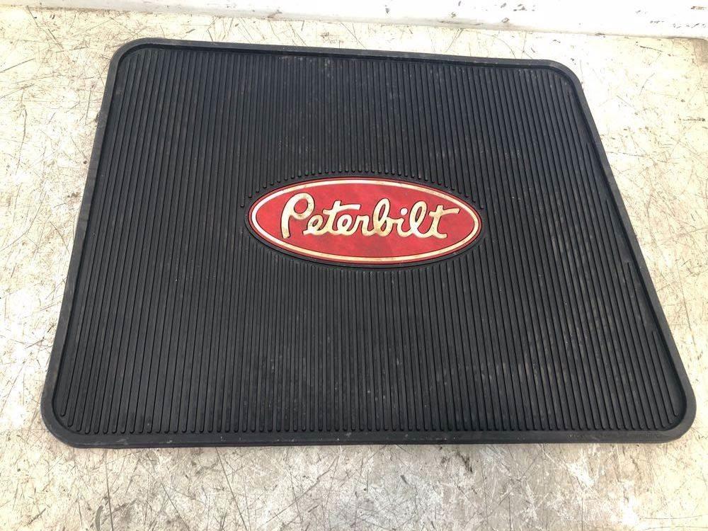 Peterbilt  运输工具-其他