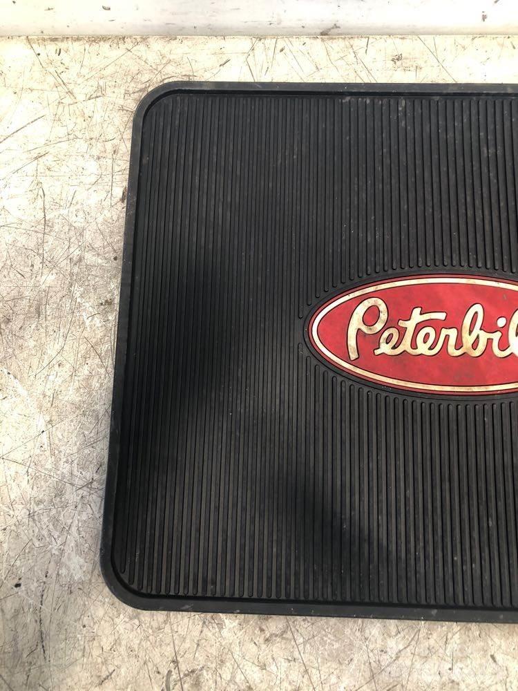 Peterbilt  运输工具-其他