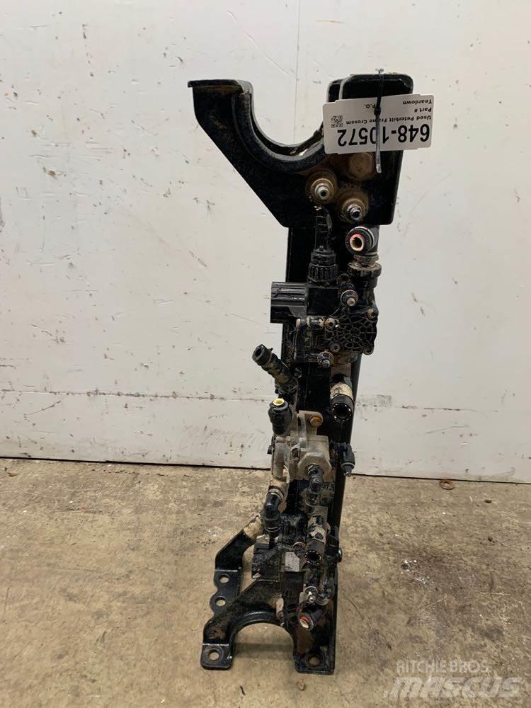 Peterbilt  运输工具-其他