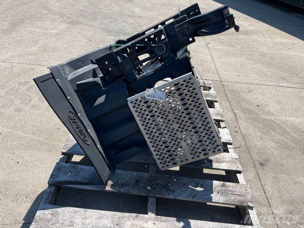 Peterbilt  运输工具-其他