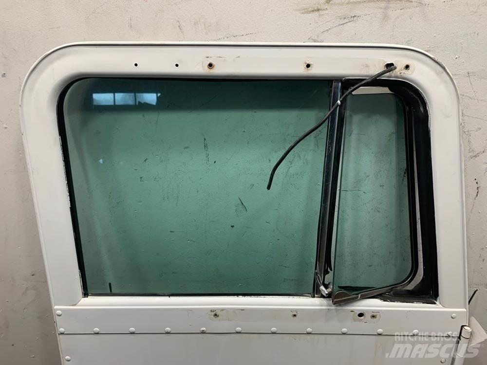 Peterbilt  运输工具-其他