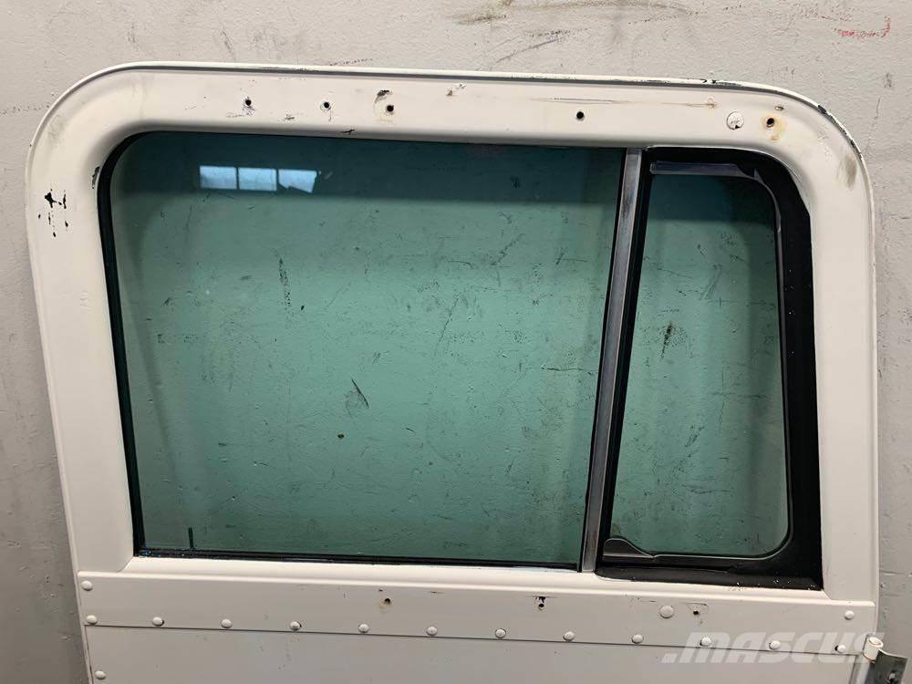 Peterbilt  运输工具-其他