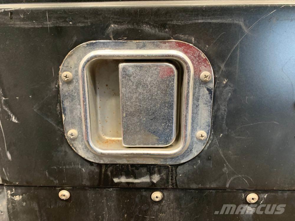 Peterbilt  运输工具-其他