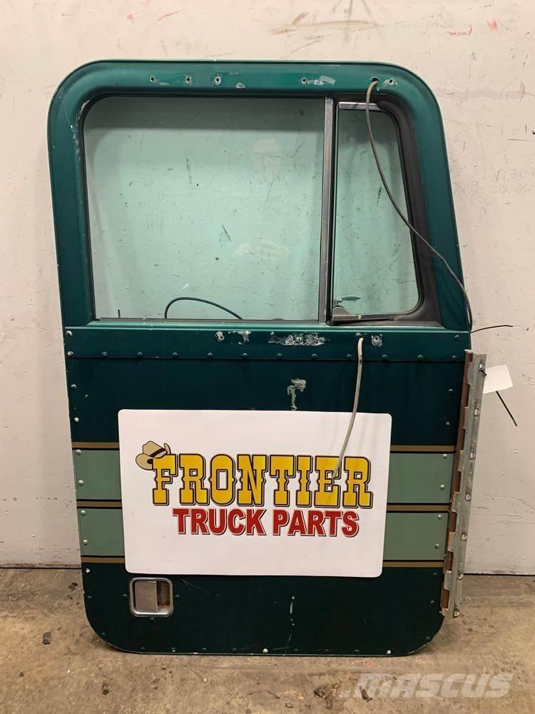 Peterbilt  运输工具-其他