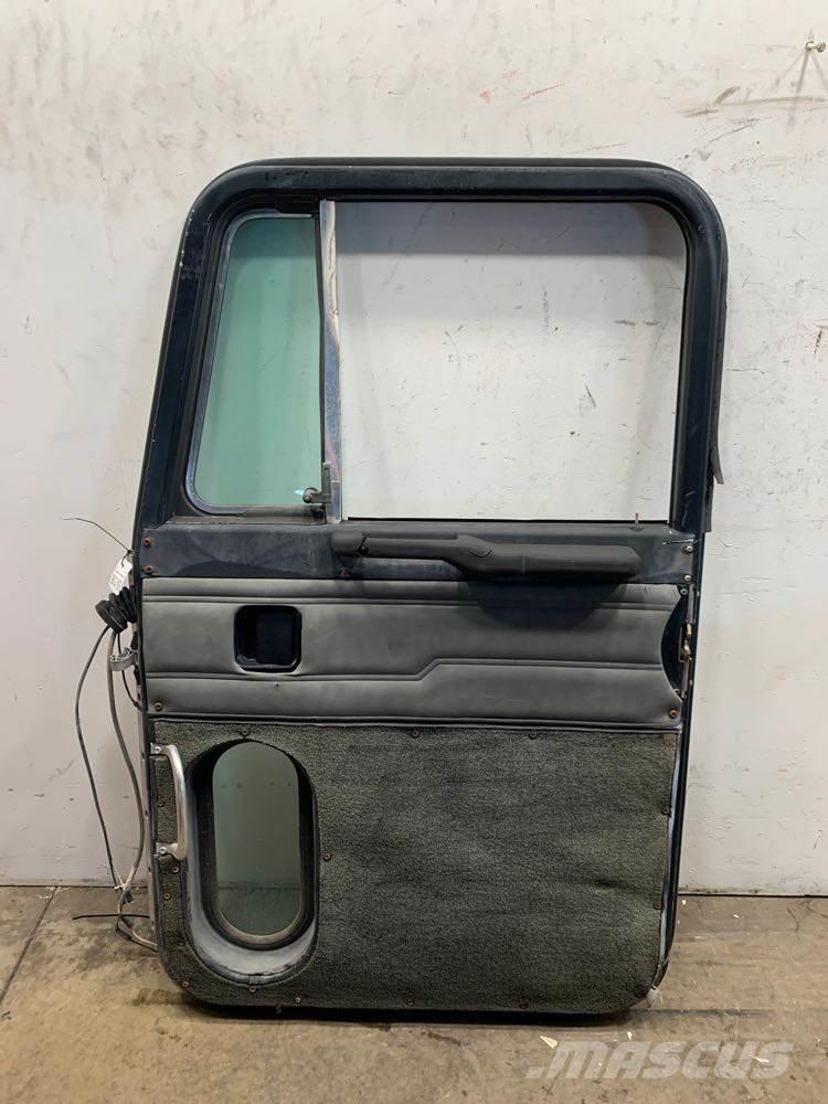 Peterbilt  运输工具-其他