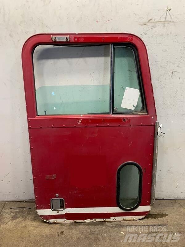 Peterbilt  运输工具-其他