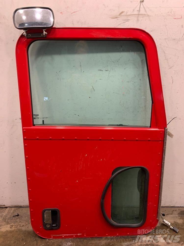 Peterbilt  运输工具-其他