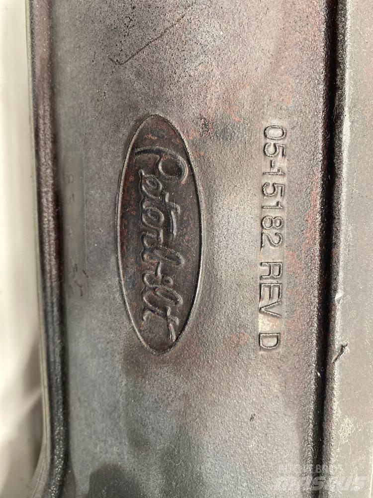 Peterbilt  运输工具-其他
