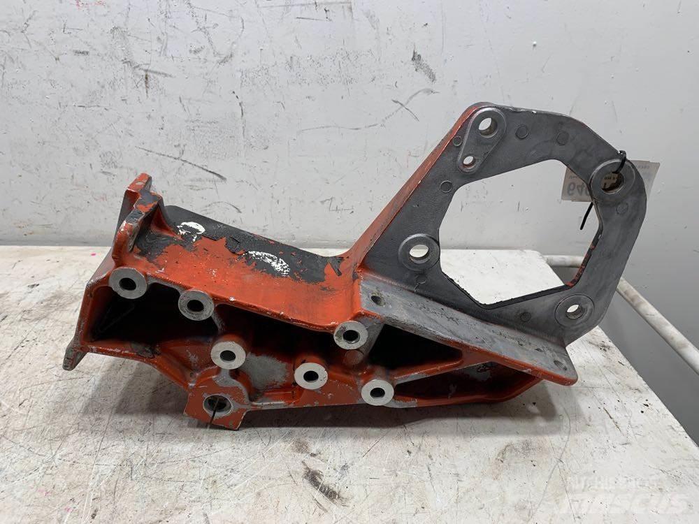 Peterbilt  运输工具-其他