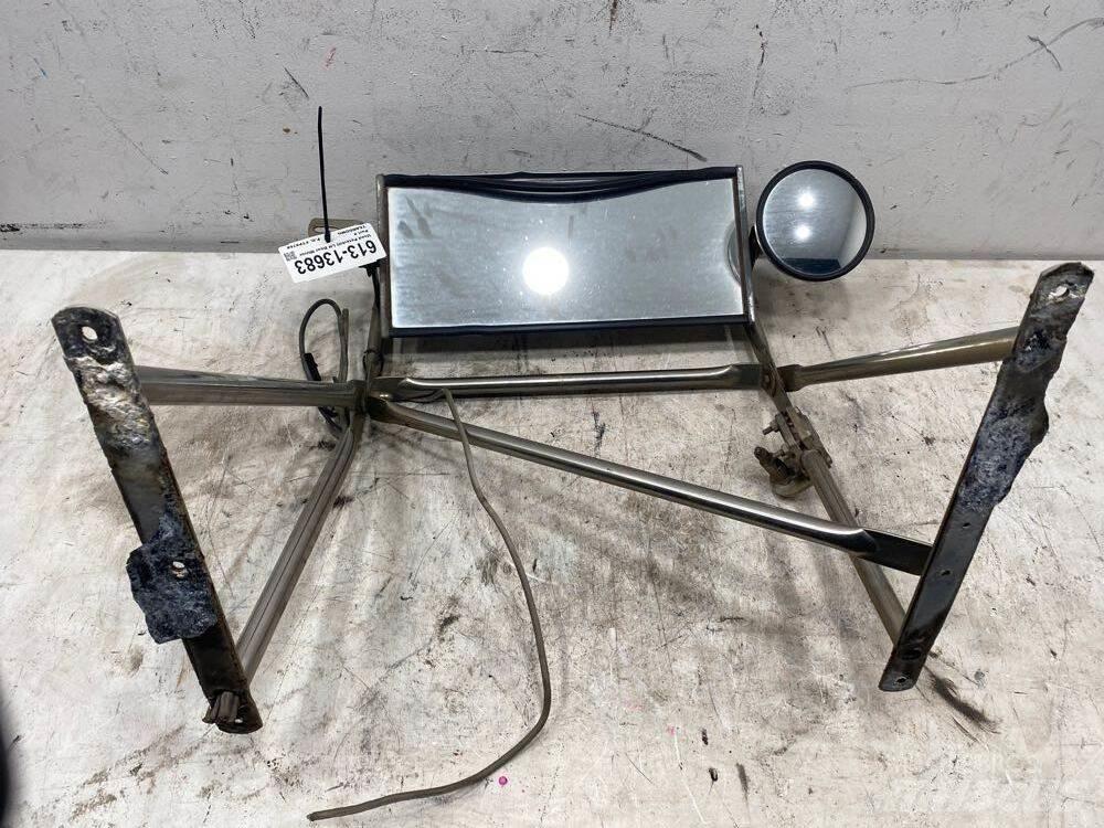 Peterbilt  运输工具-其他