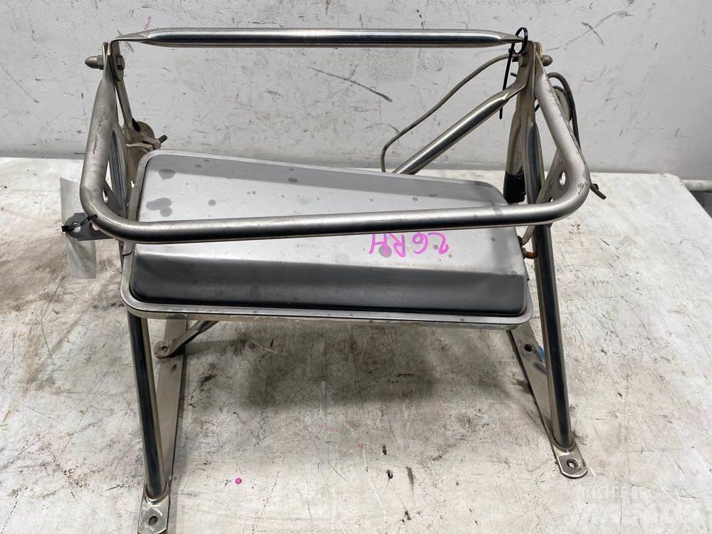 Peterbilt  运输工具-其他