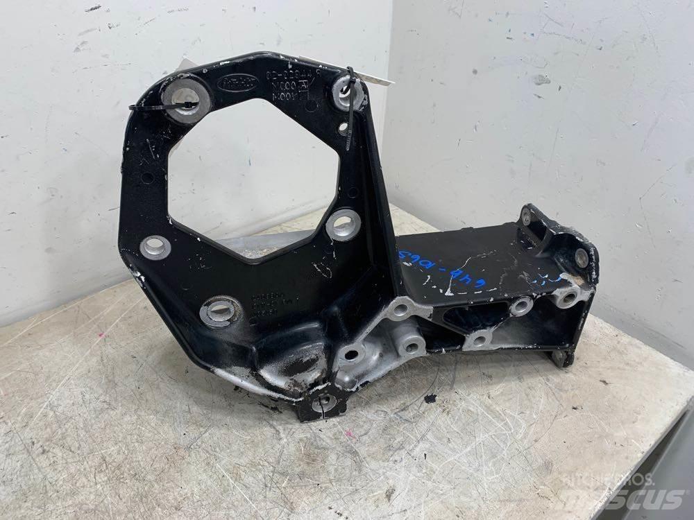 Peterbilt  运输工具-其他
