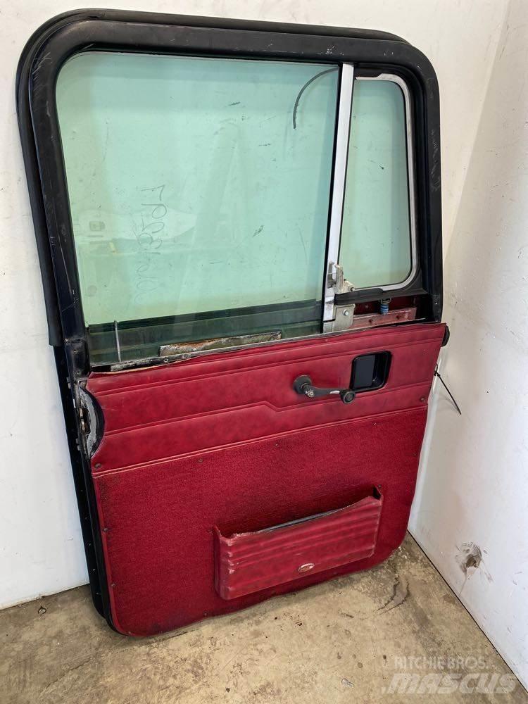 Peterbilt  运输工具-其他