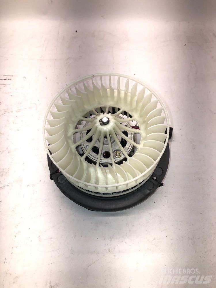 Peterbilt  运输工具-其他