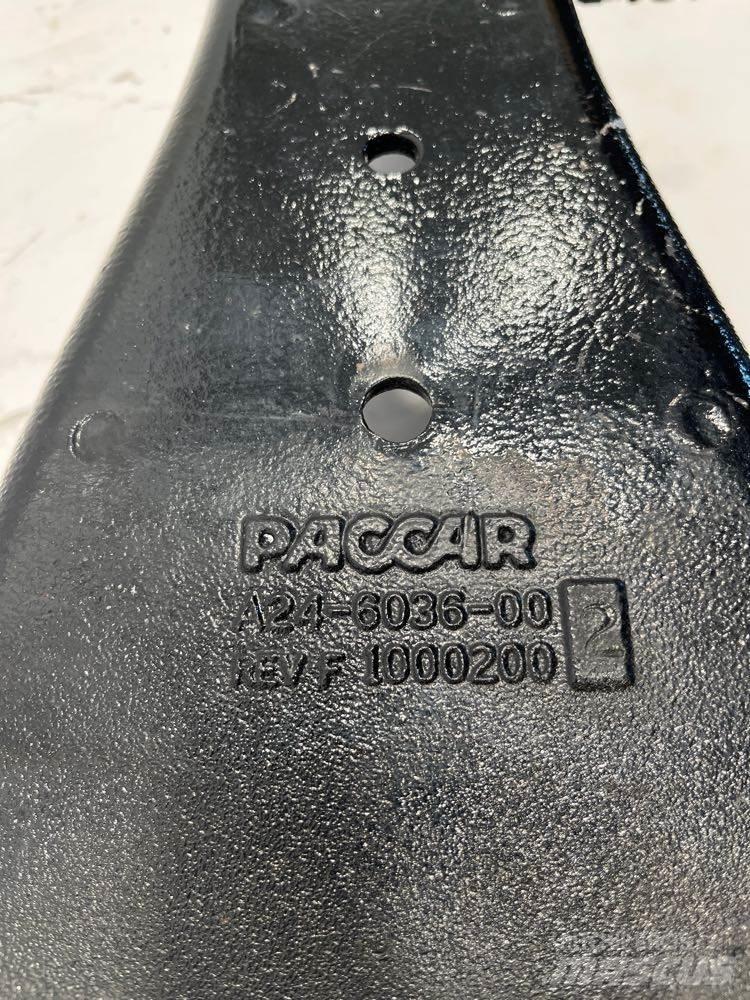 Peterbilt  运输工具-其他
