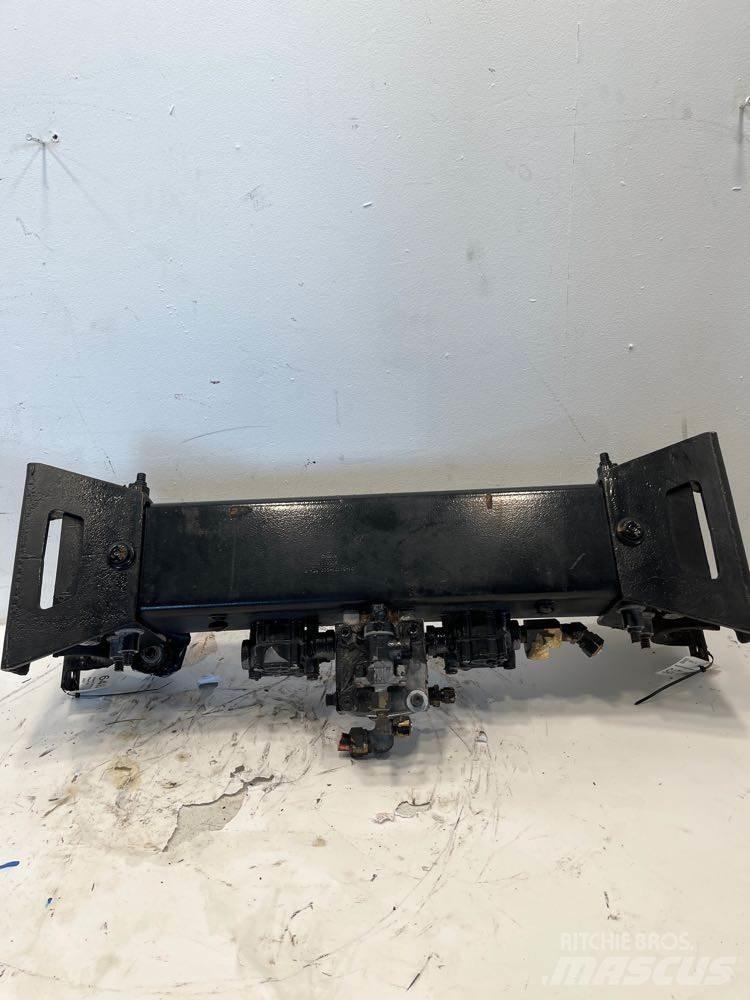 Peterbilt  运输工具-其他
