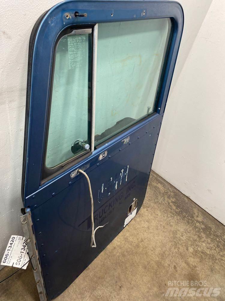 Peterbilt  运输工具-其他